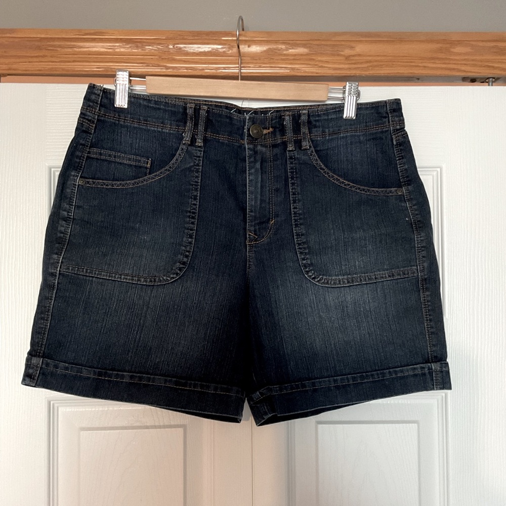 Gloria Vanderbilt Size 10 Denim Jean Shorts